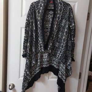 WOMEN  OFF shoulder Sweater  Size os